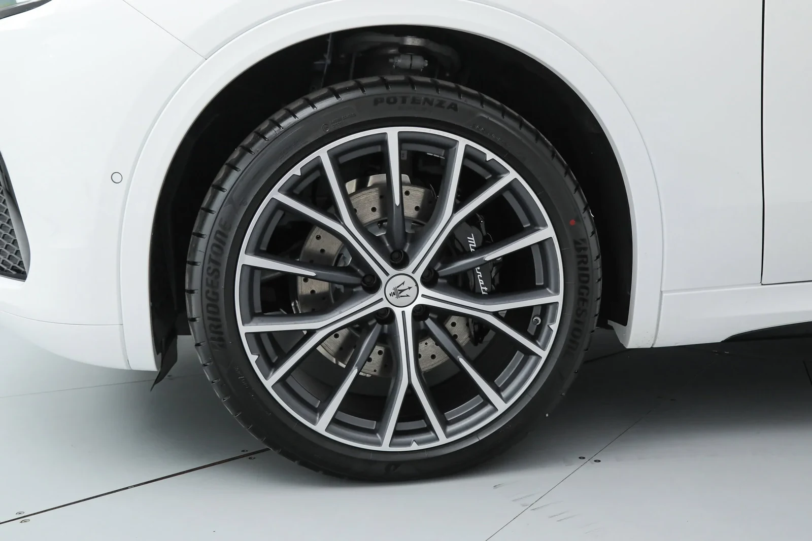 2026 Maserati Grecale Modena, 22/23