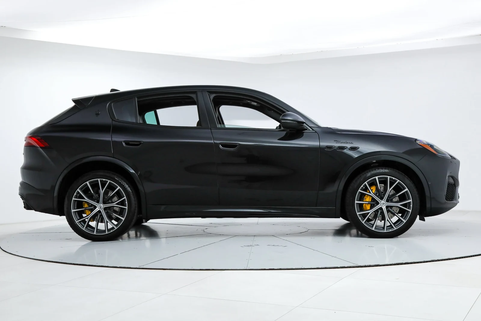2026 Maserati Grecale Modena, 6/23