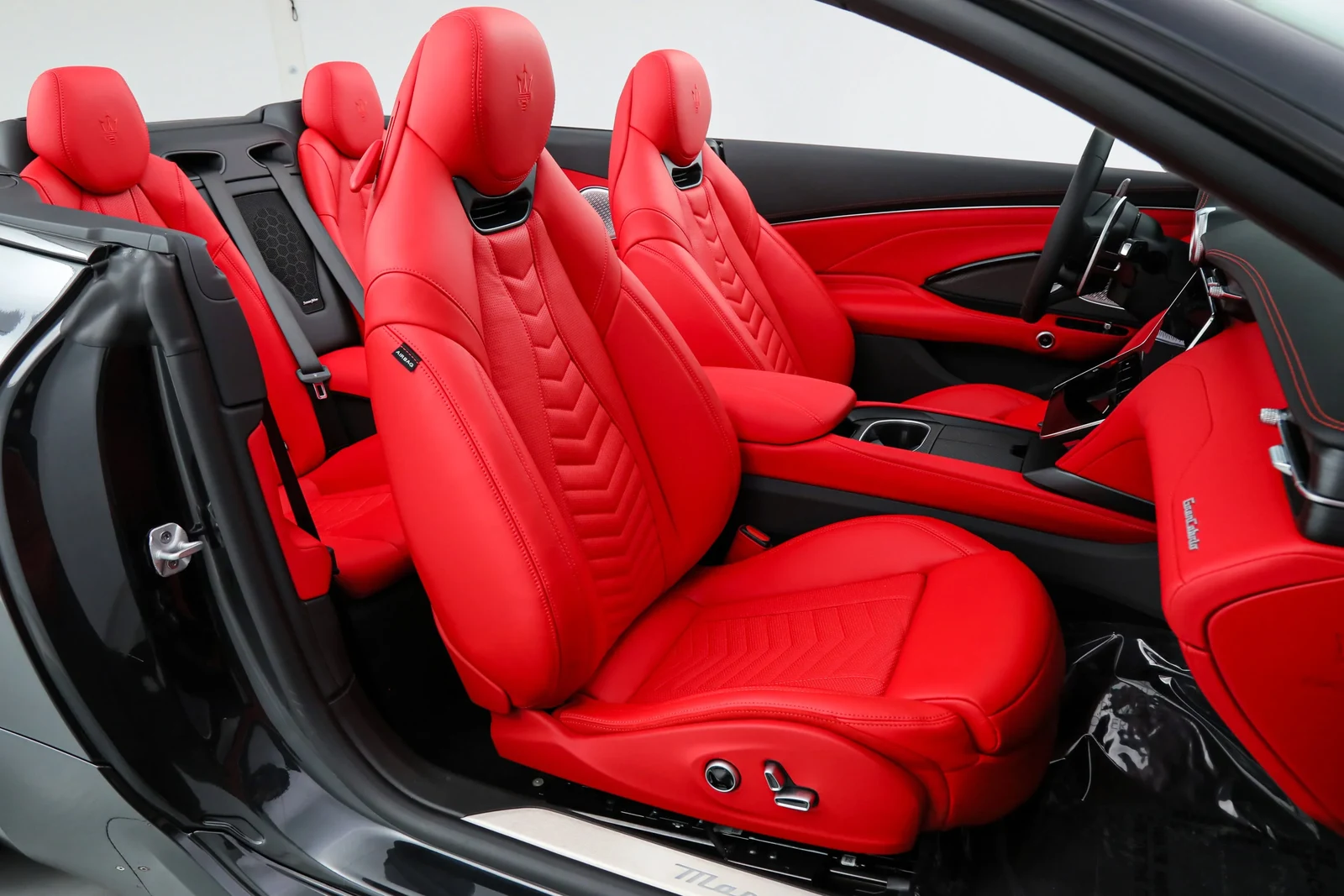 2026 Maserati GranCabrio 2nd Generation, 14/22