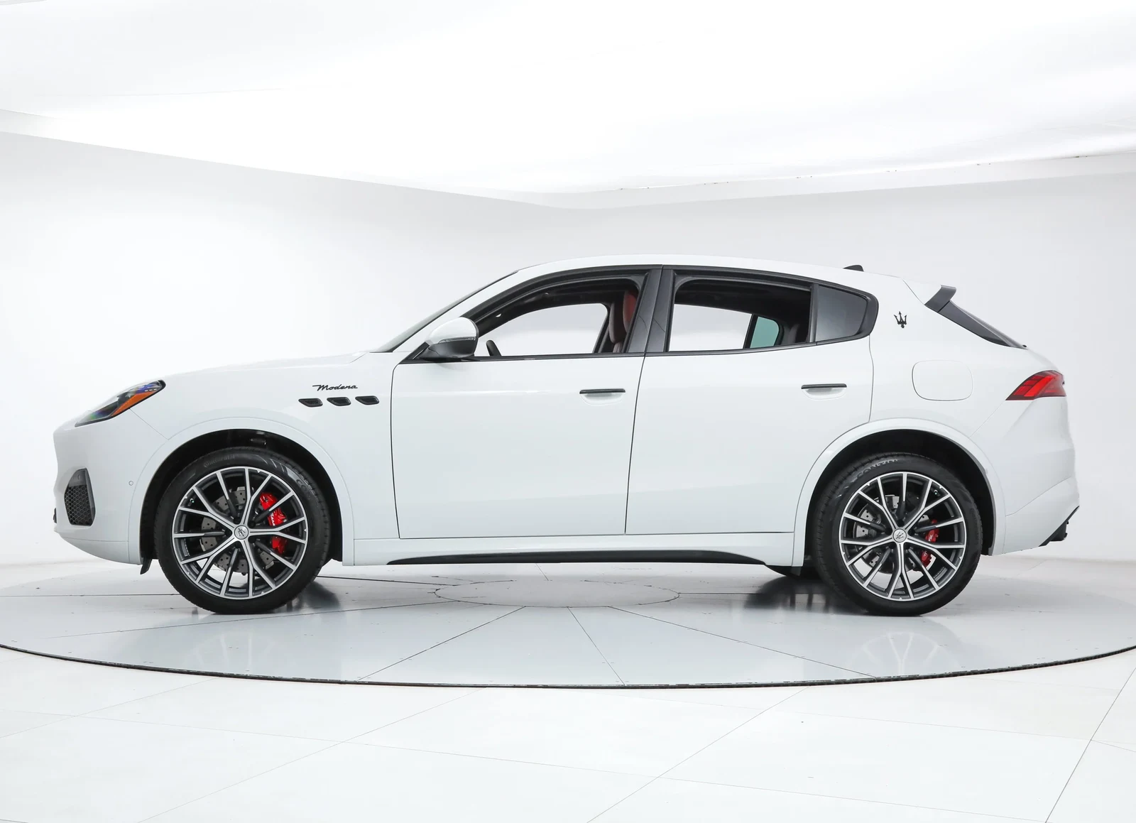 2026 Maserati Grecale Modena, 2/22