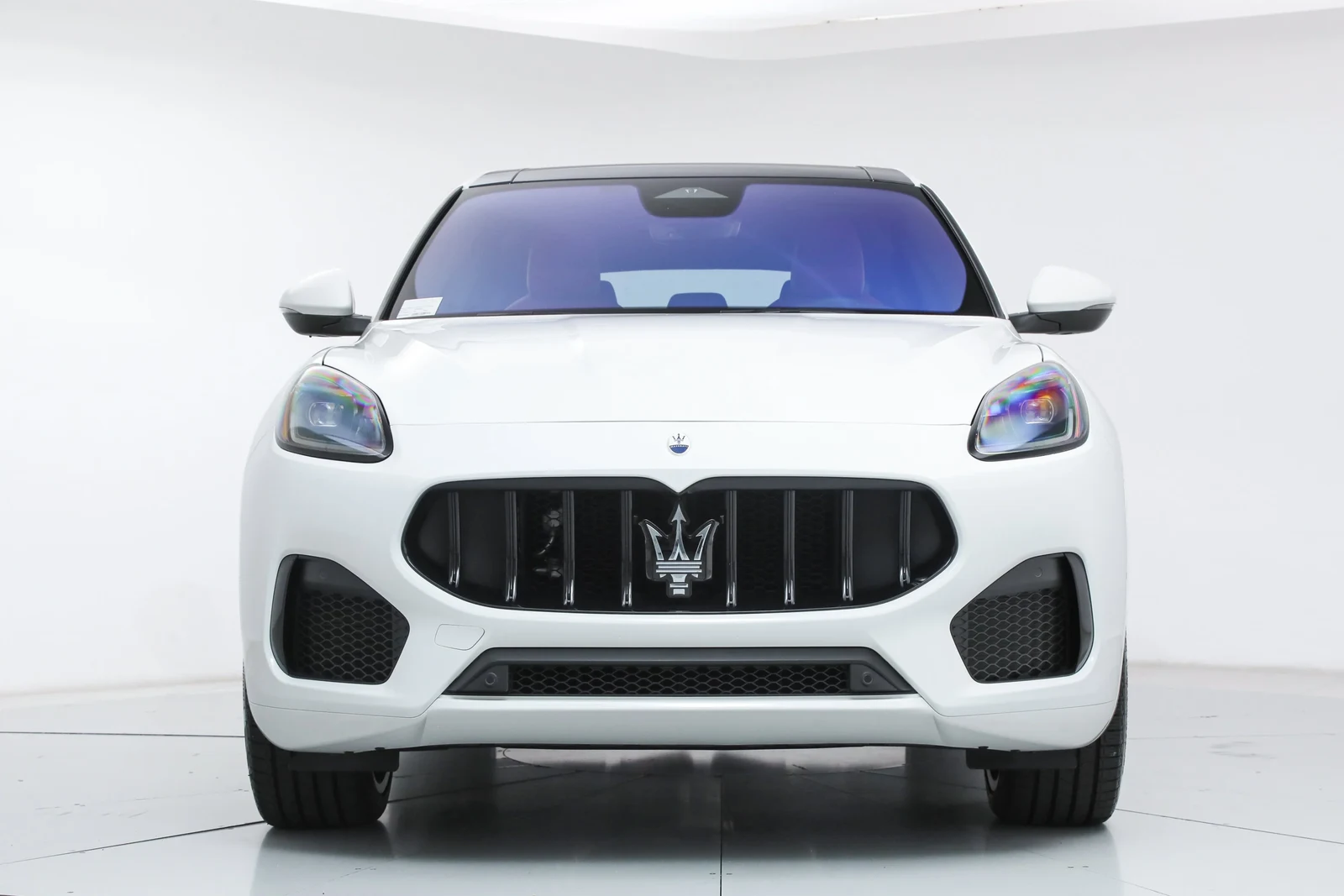 2026 Maserati Grecale Modena, 8/22