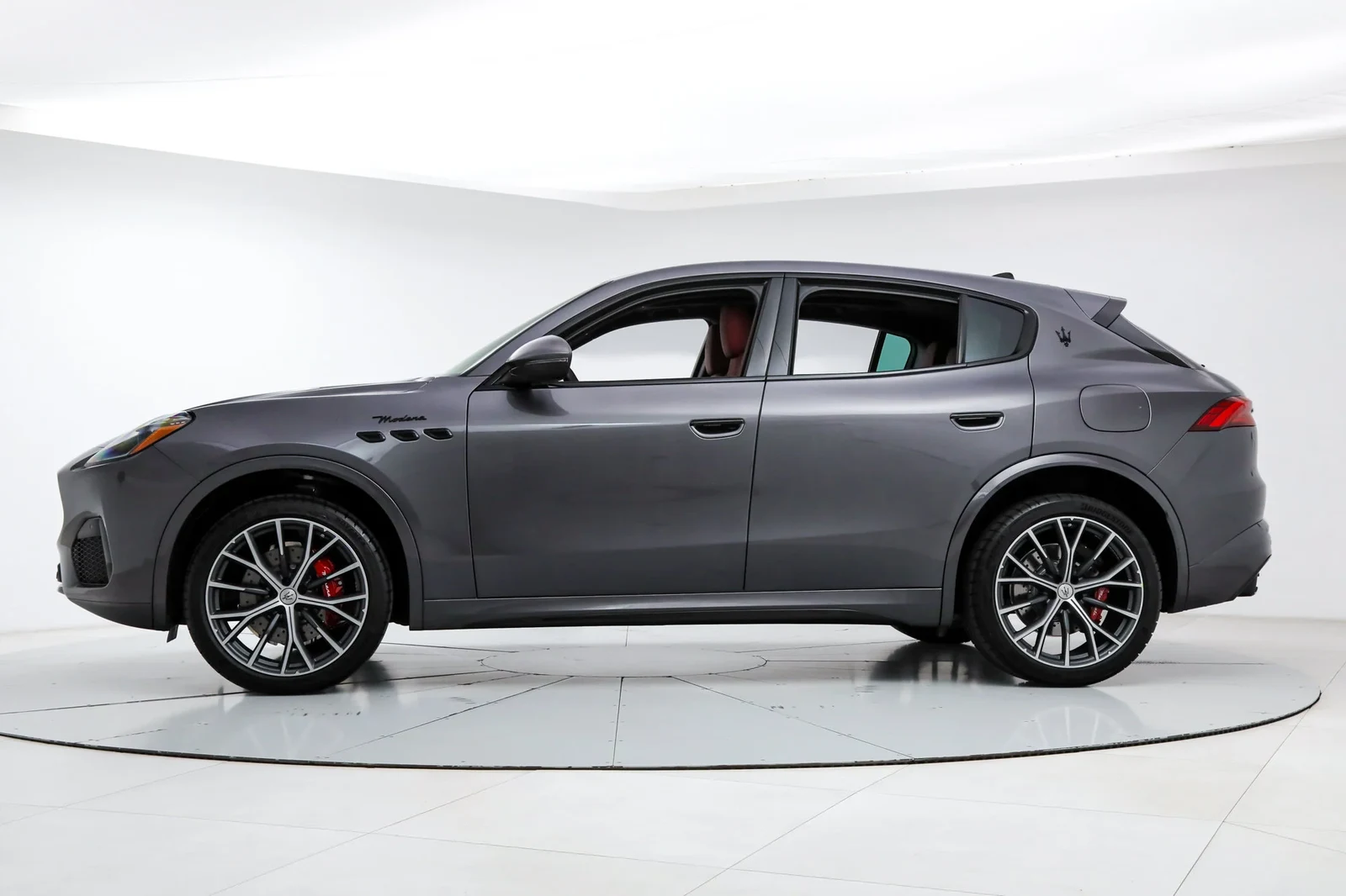 2026 Maserati Grecale Modena, 2/22