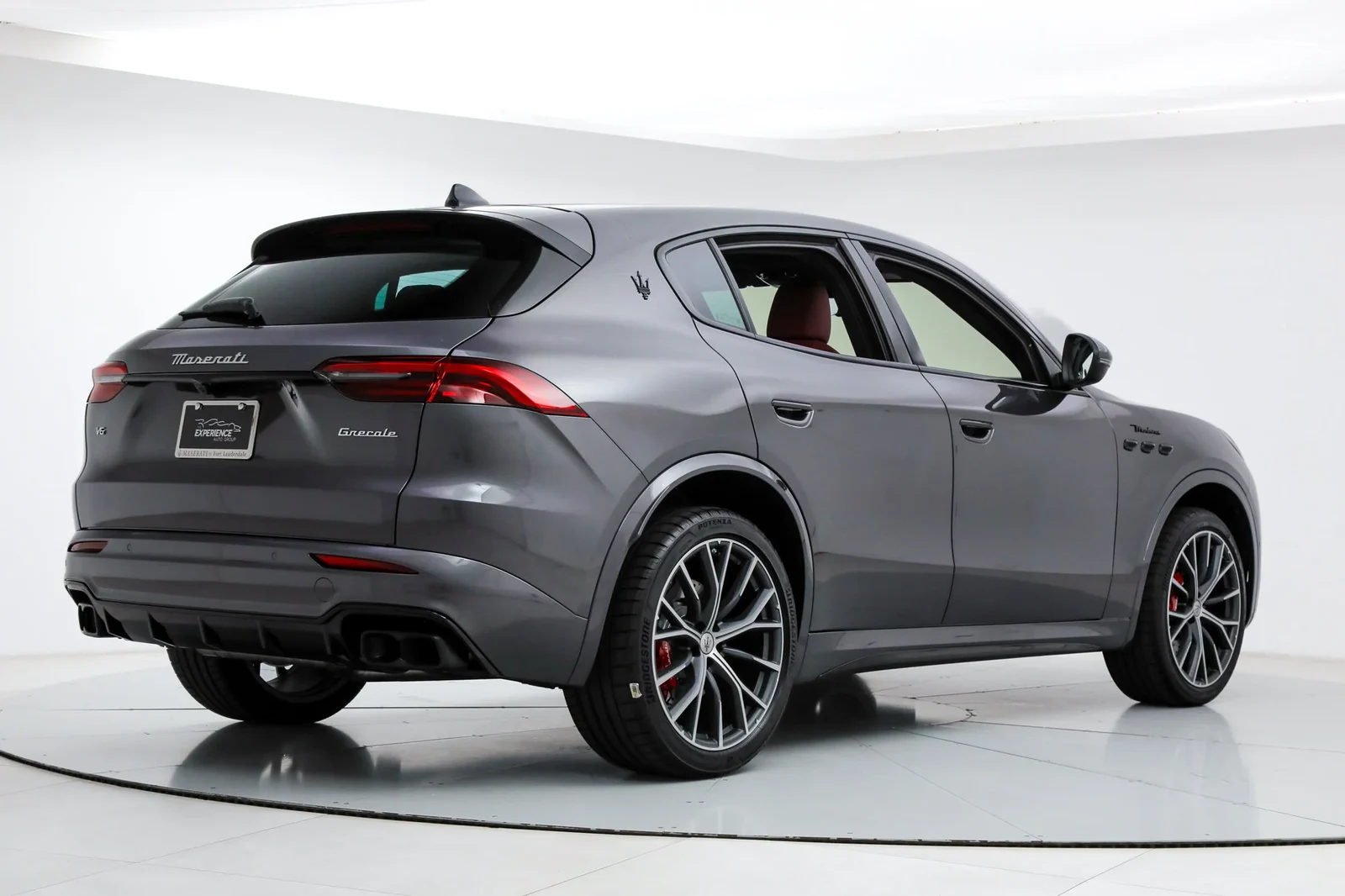 2026 Maserati Grecale Modena, 5/22