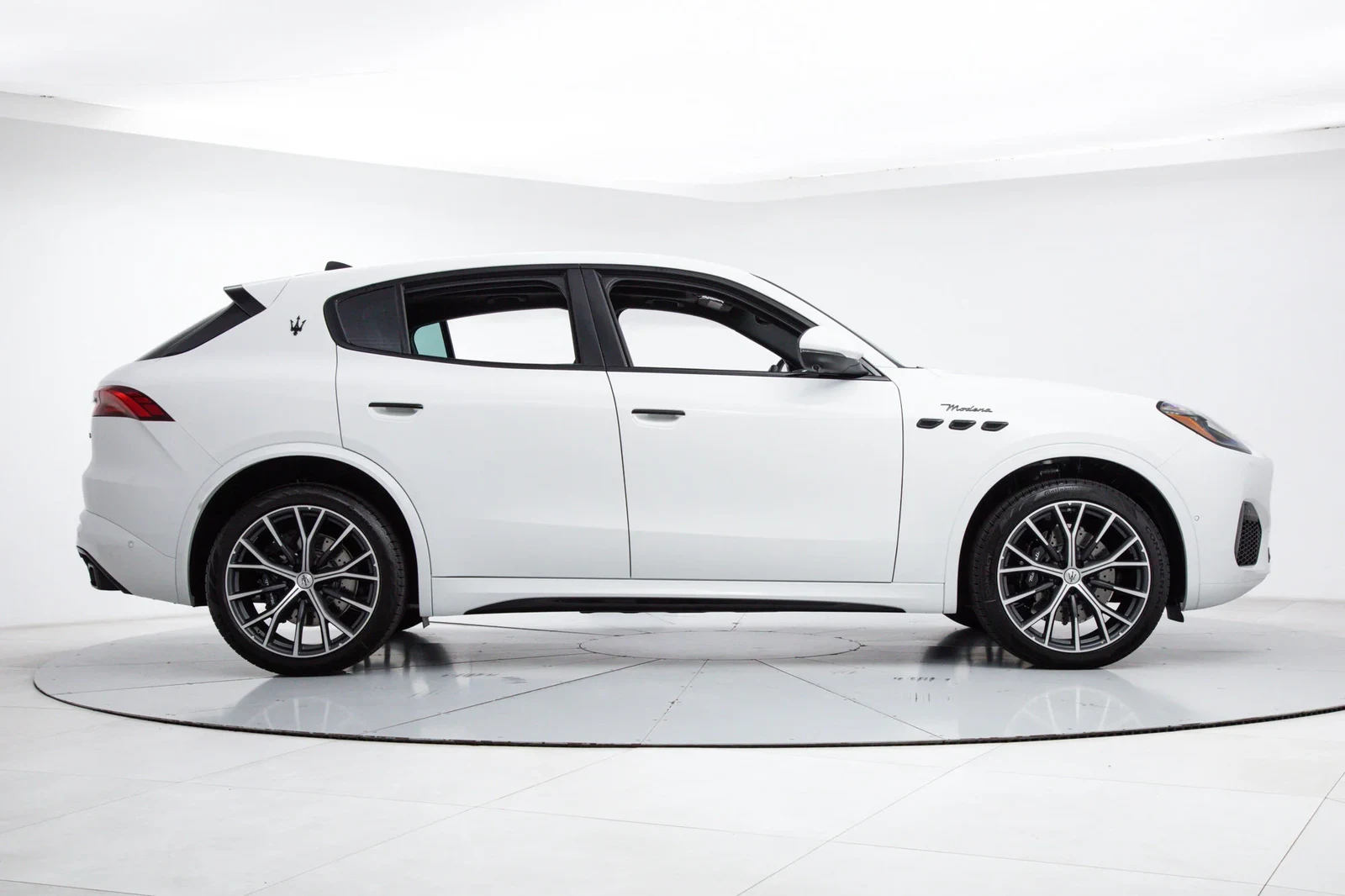 2026 Maserati Grecale Modena, 6/22