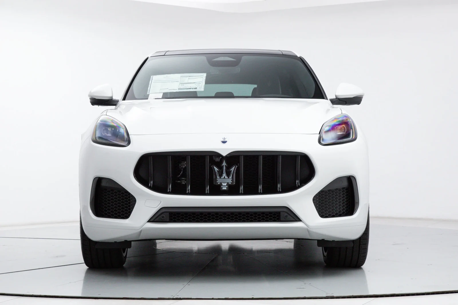 2026 Maserati Grecale Modena, 8/22