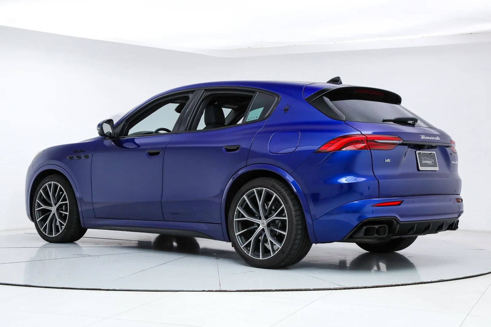 2026 Maserati Grecale Modena, 3/22