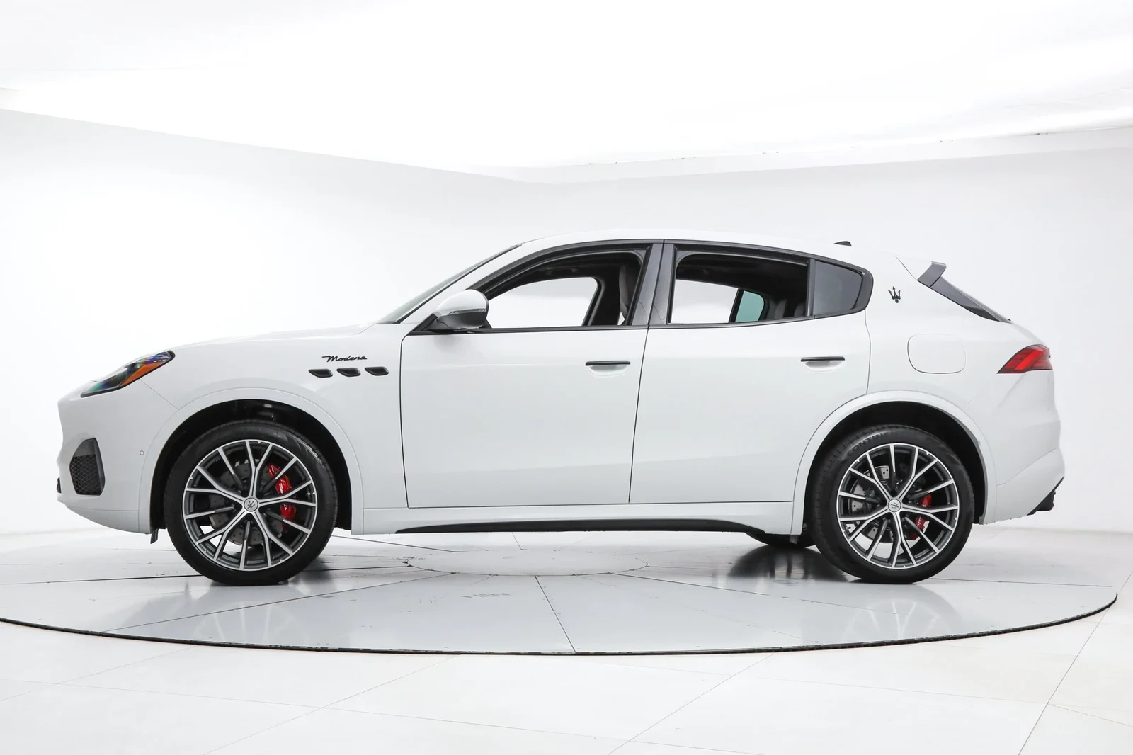 2026 Maserati Grecale Modena, 2/21