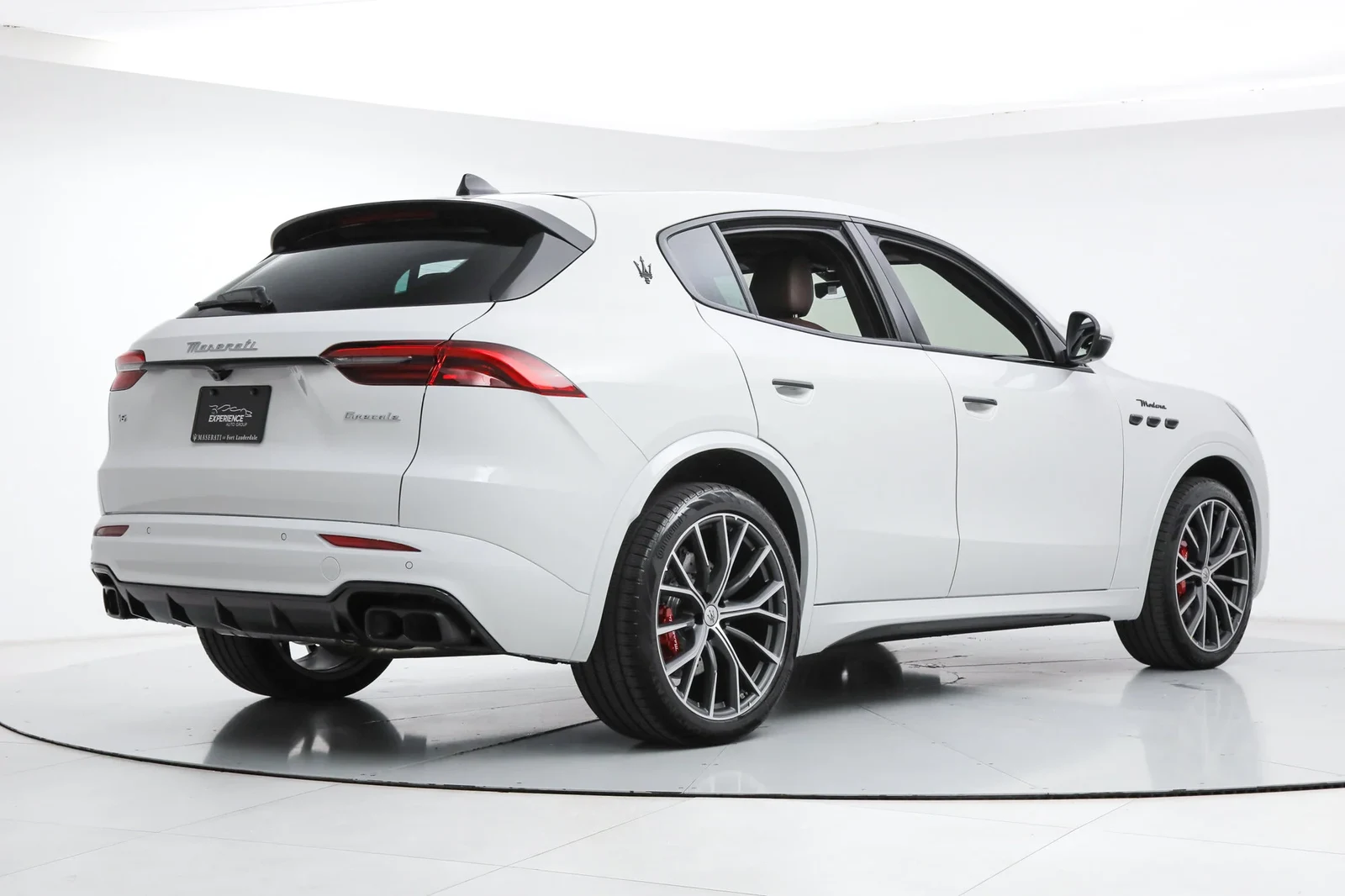2026 Maserati Grecale Modena, 5/21