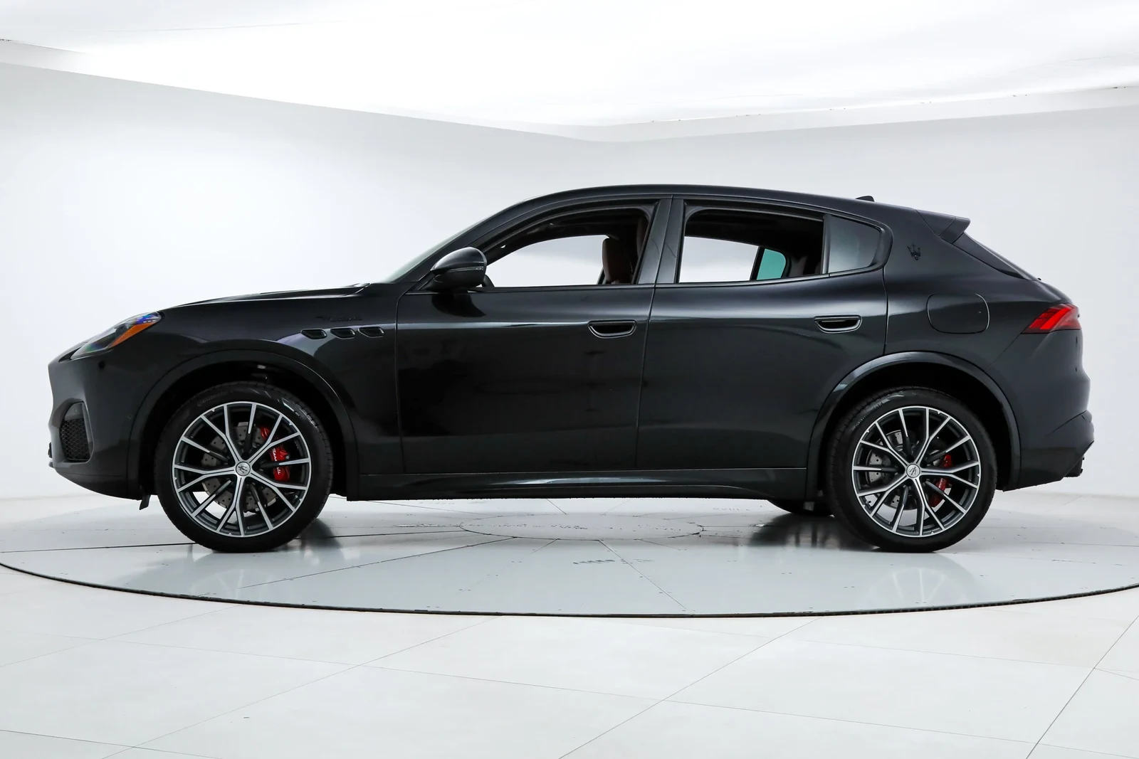 2026 Maserati Grecale Modena, 2/21