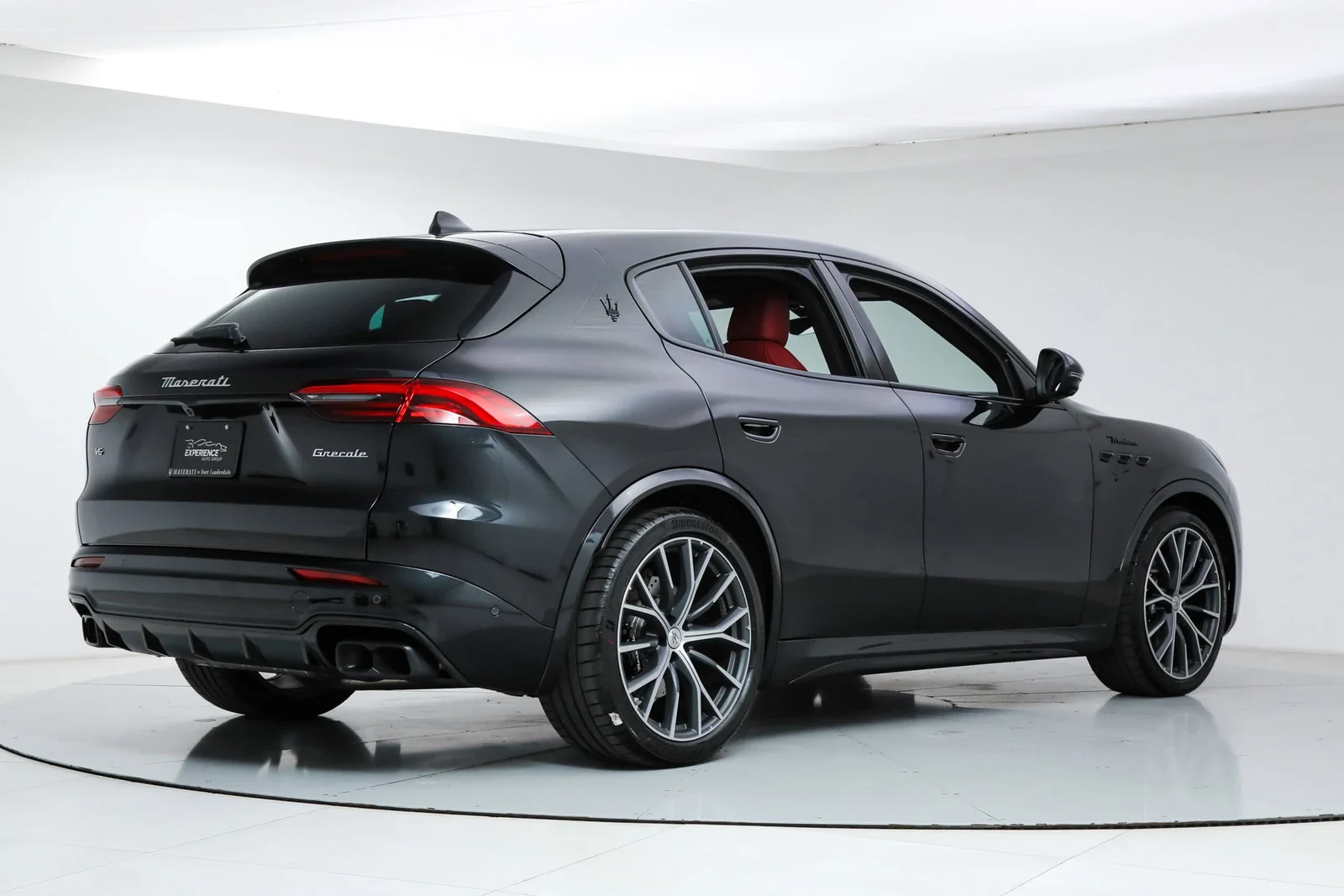 2026 Maserati Grecale Modena, 5/21