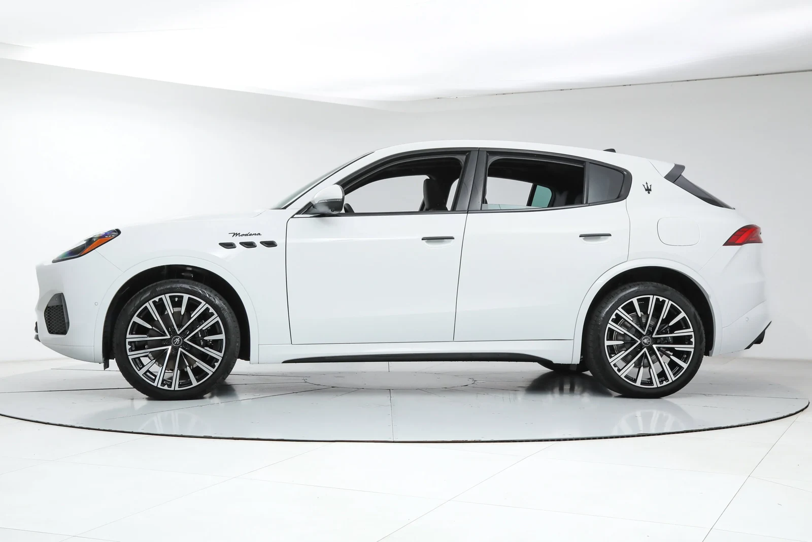 2025 Maserati Grecale Modena, 2/20