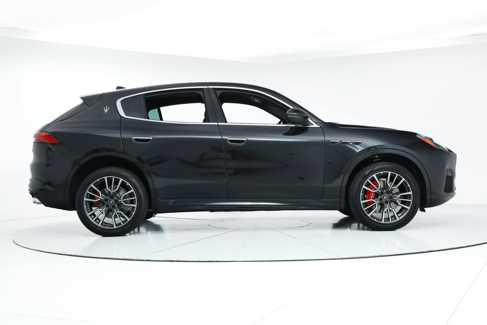 2025 Maserati Grecale, 6/19
