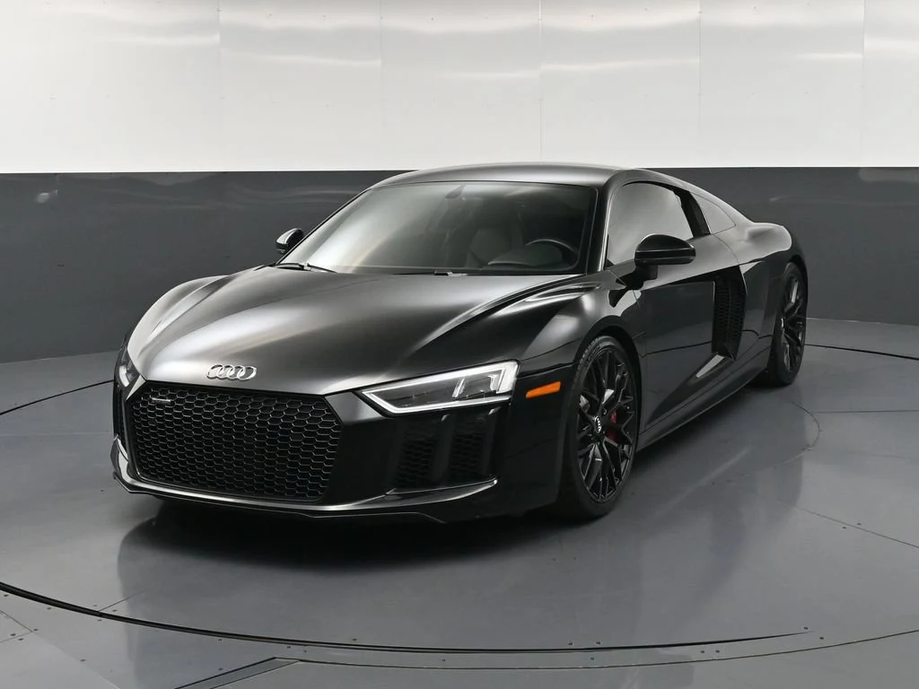 2018 Audi R8 V10 RWD for sale, front three-quarter view, Black