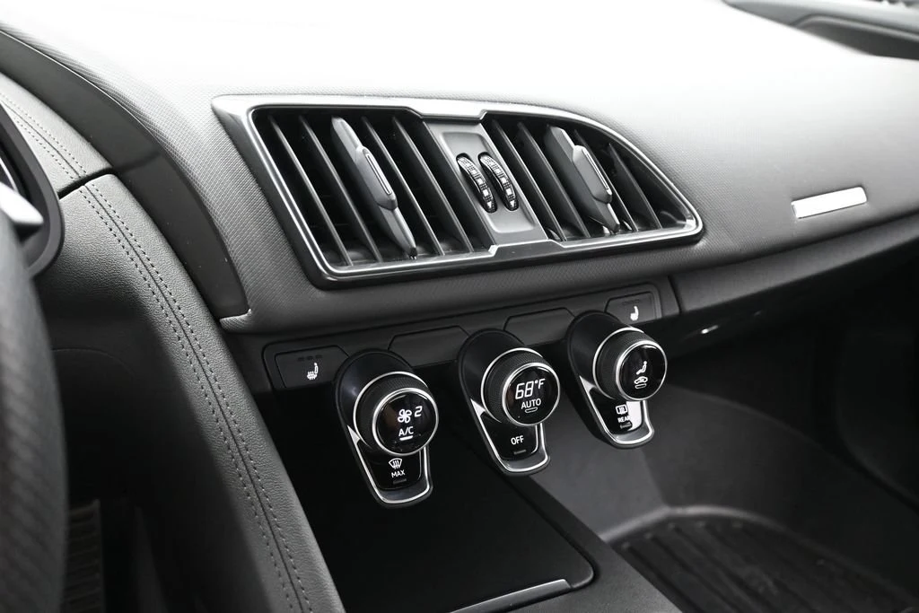 2018 Audi R8 V10 RWD interior, center console, Black