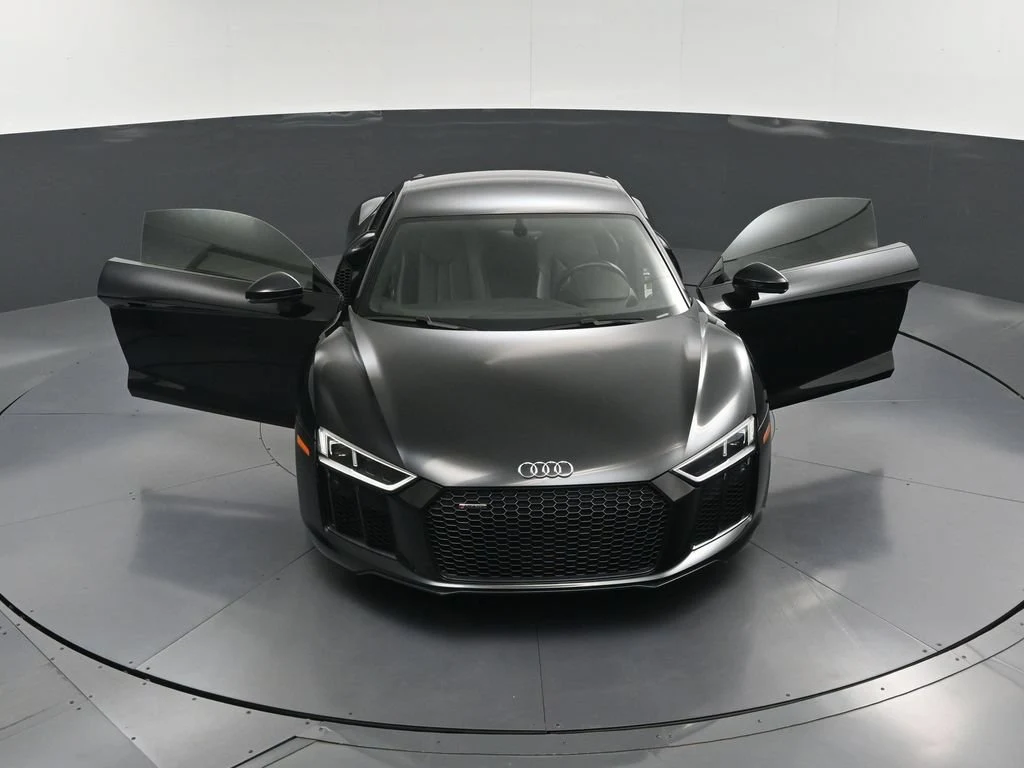 2018 Audi R8 V10 RWD for sale, front three-quarter view, Black