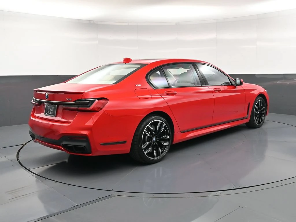 2022 BMW M760i xDrive for sale, exterior, Black