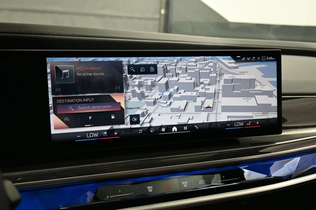 2025 BMW 760i xDrive interior, Black
