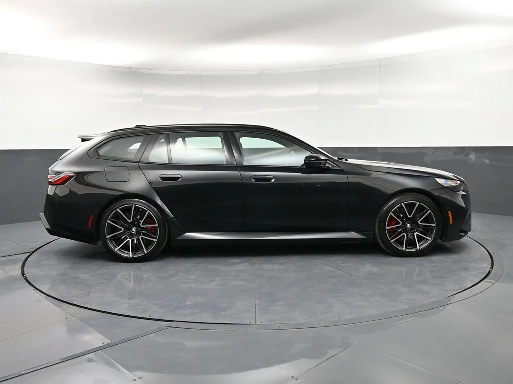 2025 BMW M5 Touring for sale, exterior, Blue