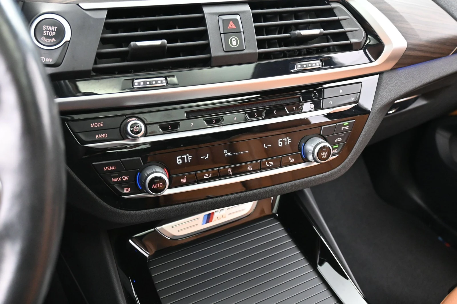 2019 BMW X3 M40i interior, Cognac