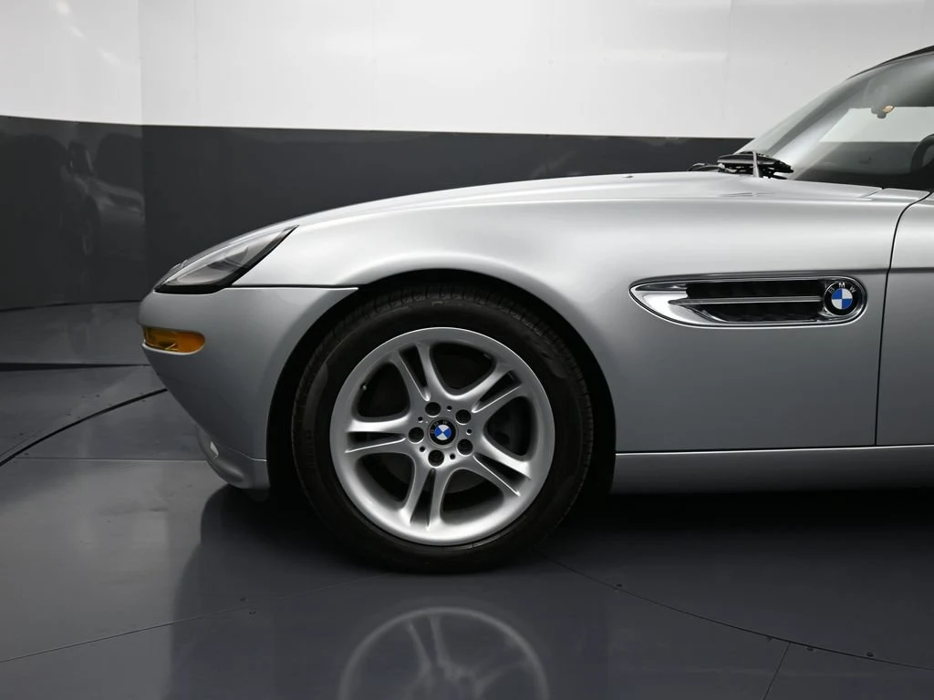 2001 BMW Z8 for sale, exterior, Silver