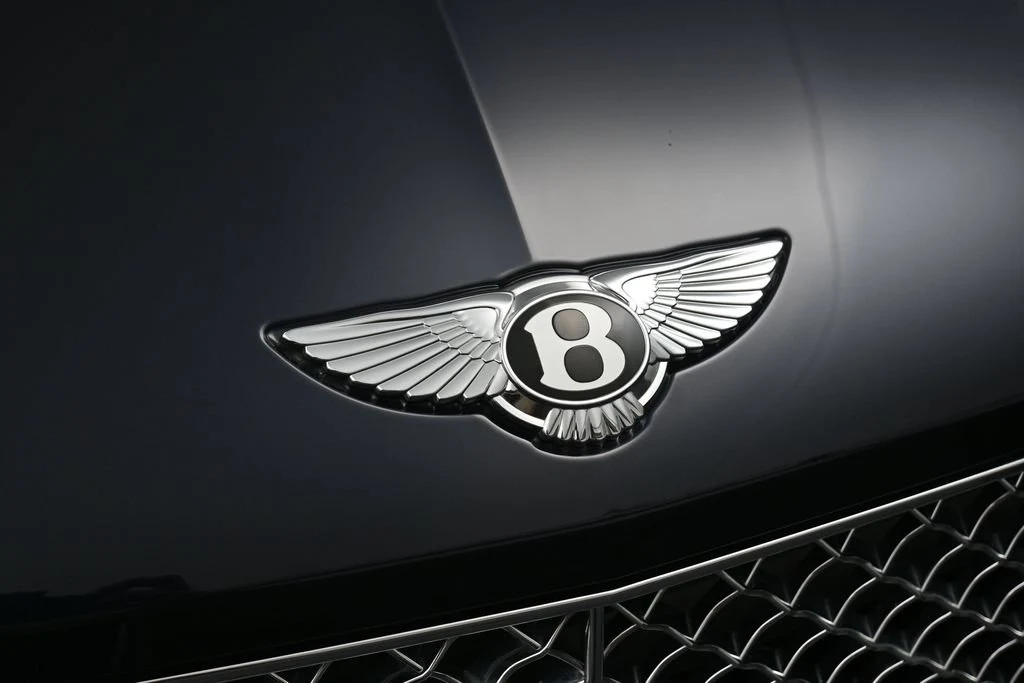 2021 Bentley Bentayga V8, detail