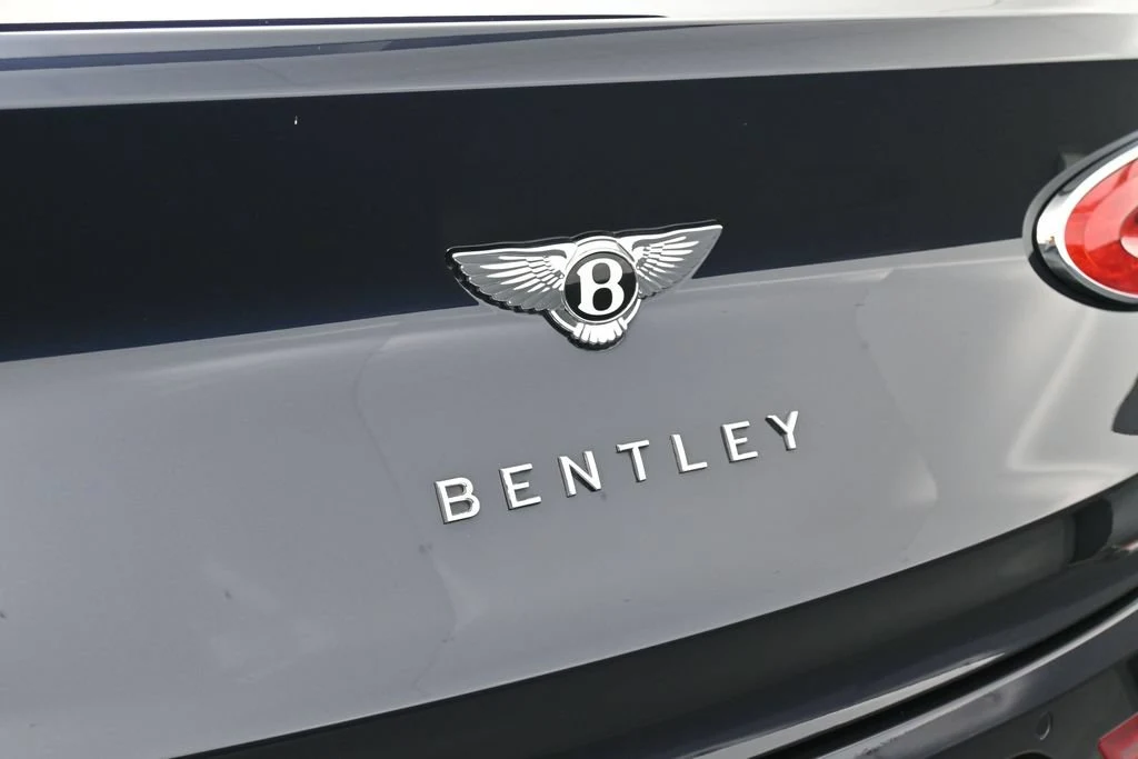 2021 Bentley Bentayga V8, detail