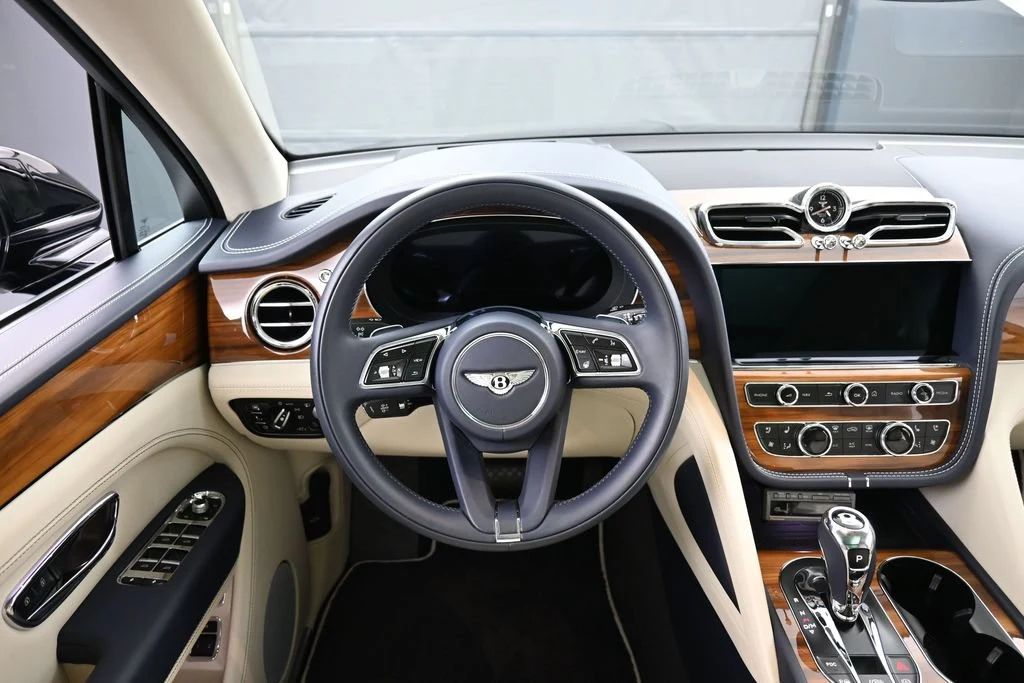 2021 Bentley Bentayga V8 interior, dashboard, Linen Hide