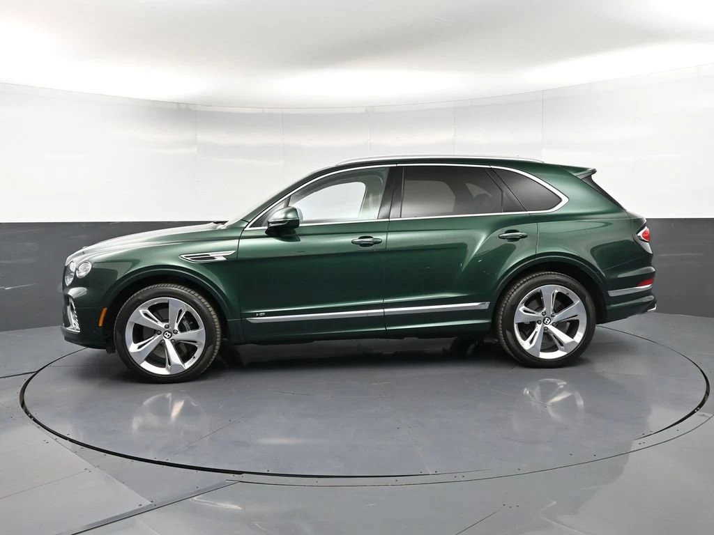 2022 Bentley Bentayga V8 First Edition for sale, exterior, Green