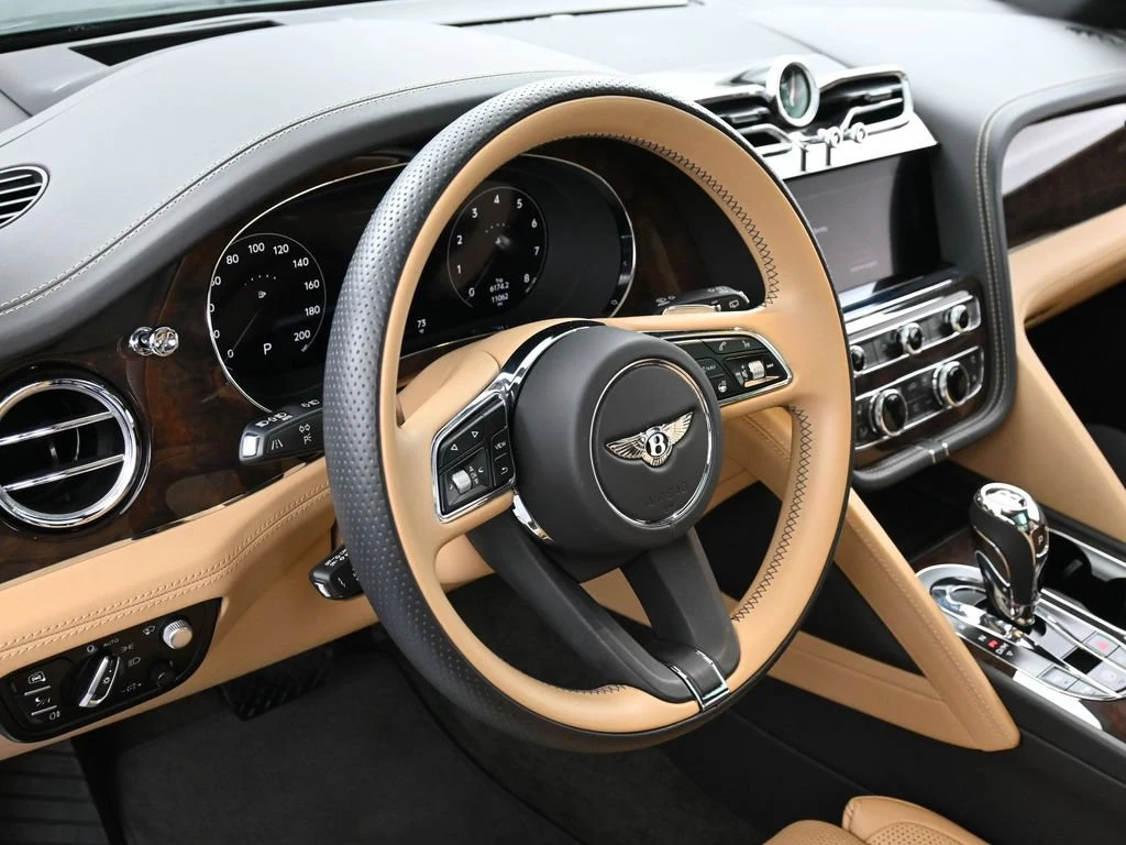 2023 Bentley Bentayga V8 interior, Camel