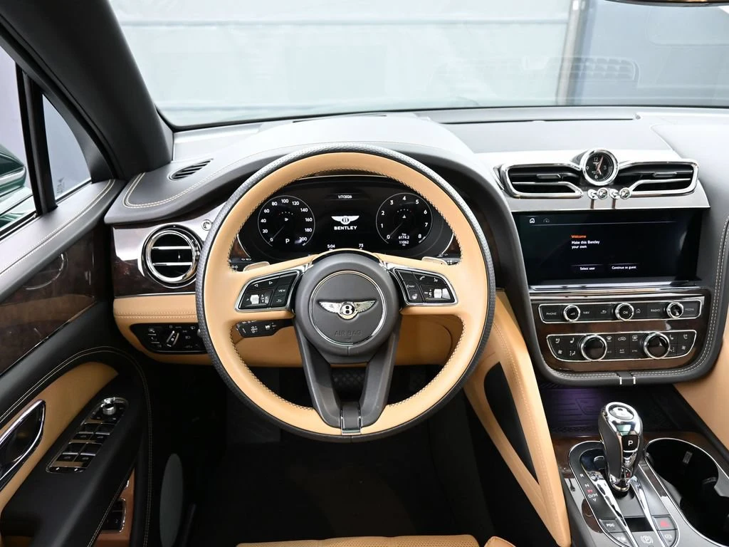 2023 Bentley Bentayga V8 interior, dashboard, Camel