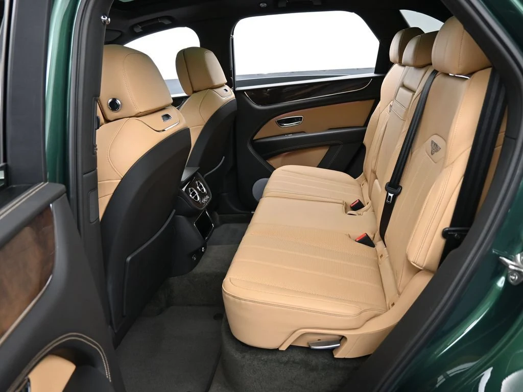 2023 Bentley Bentayga V8 interior, seats, Camel