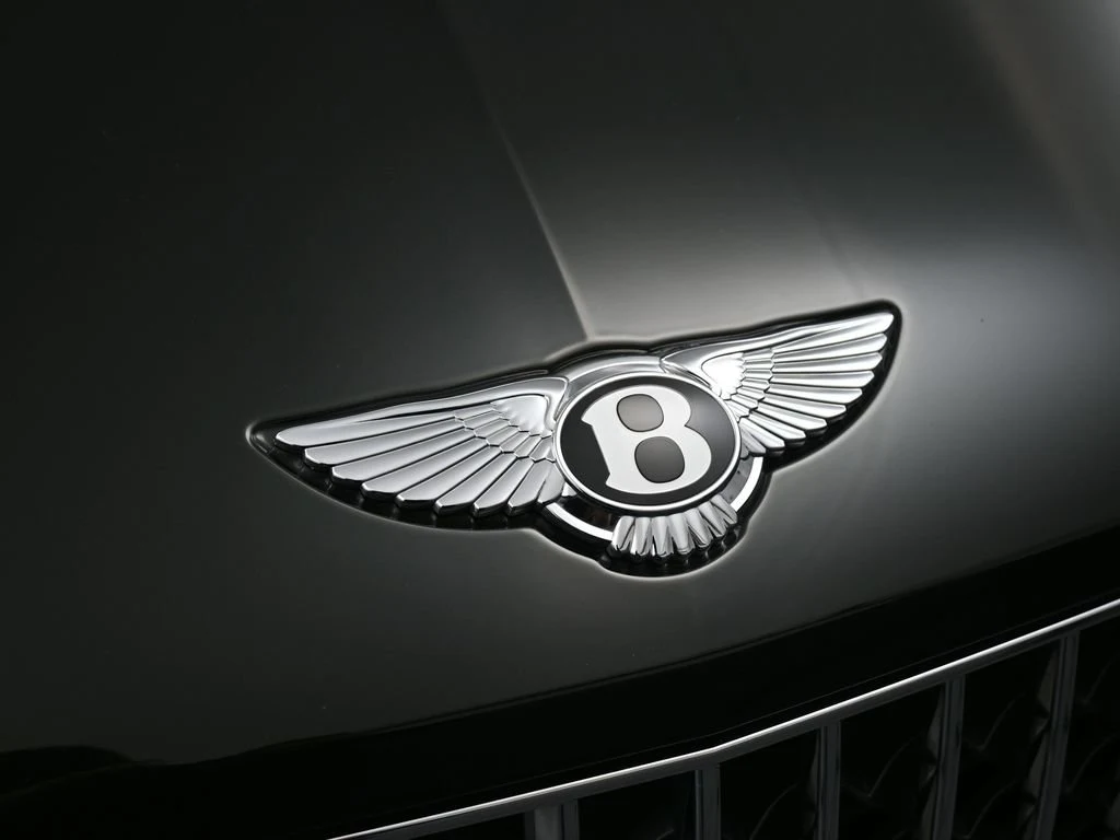 2024 Bentley Bentayga Azure, detail