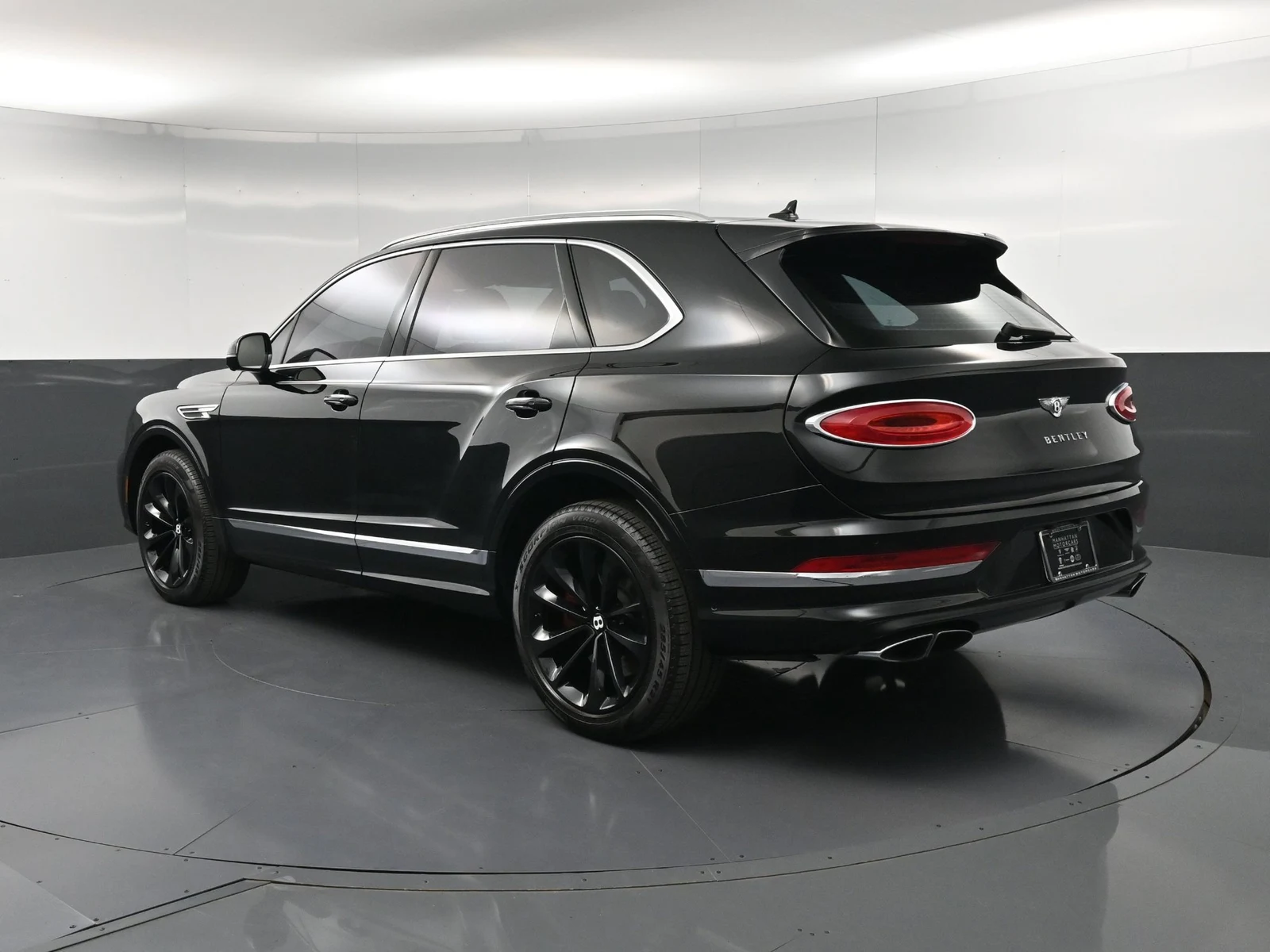 2024 Bentley Bentayga V8 for sale, exterior, Black