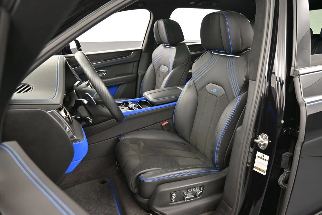 2025 Bentley Bentayga S Black Edition interior, seats, Beluga