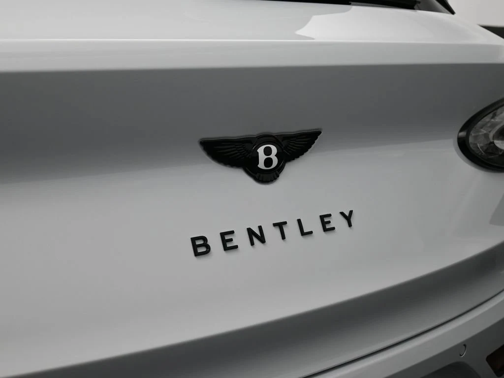 2026 Bentley Bentayga Speed, detail