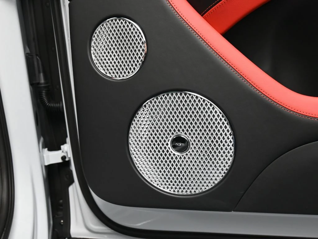 2026 Bentley Bentayga Speed, detail