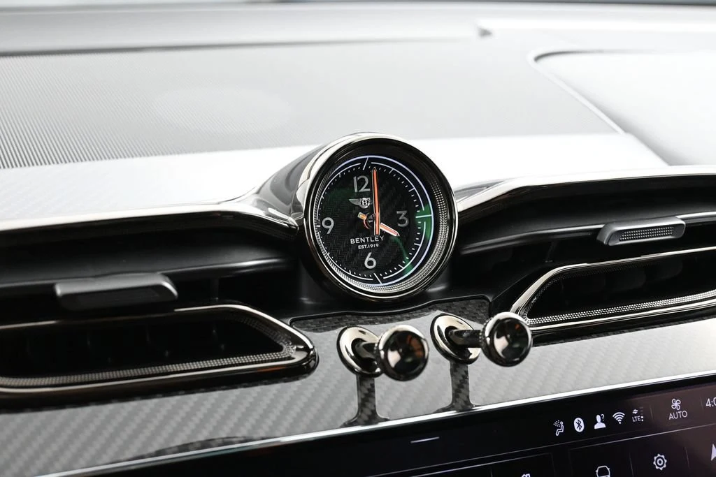 2026 Bentley Bentayga Speed interior, Beluga