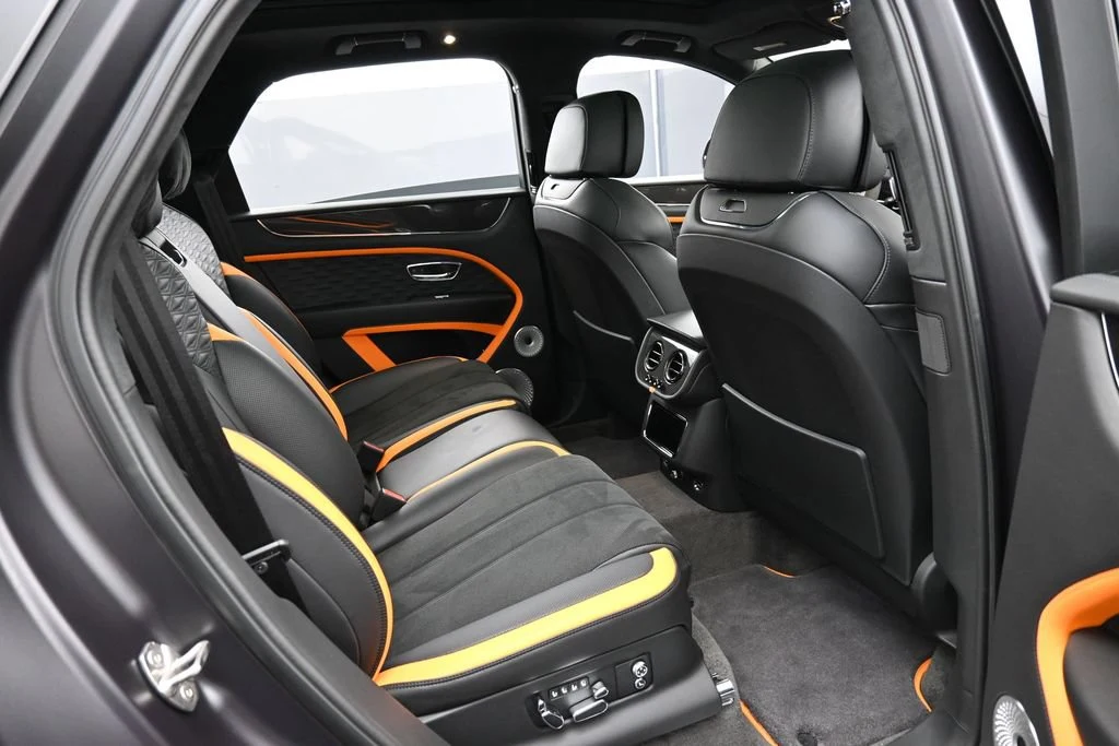 2026 Bentley Bentayga Speed interior, seats, Beluga