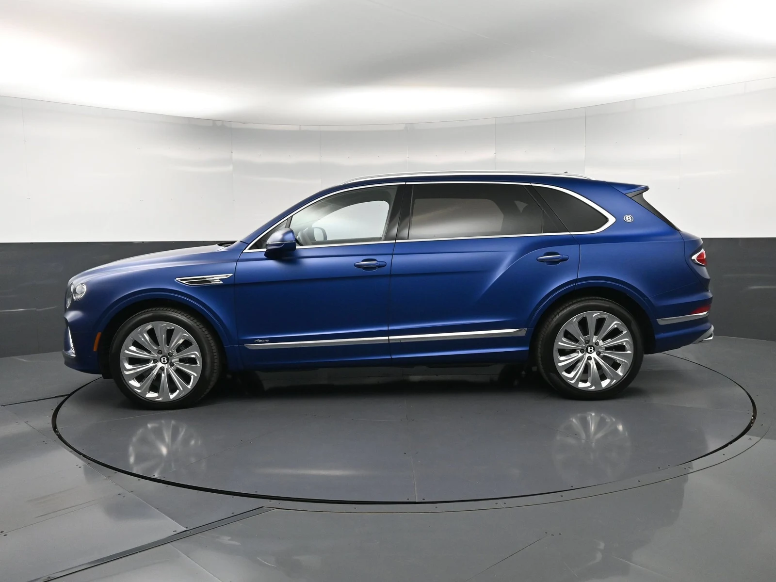 2025 Bentley Bentayga EWB Azure for sale, exterior, Blue