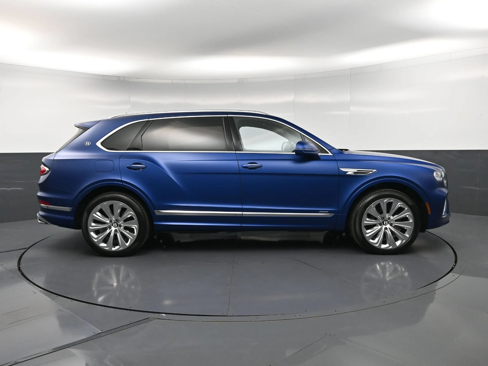 2025 Bentley Bentayga EWB Azure for sale, exterior, Blue
