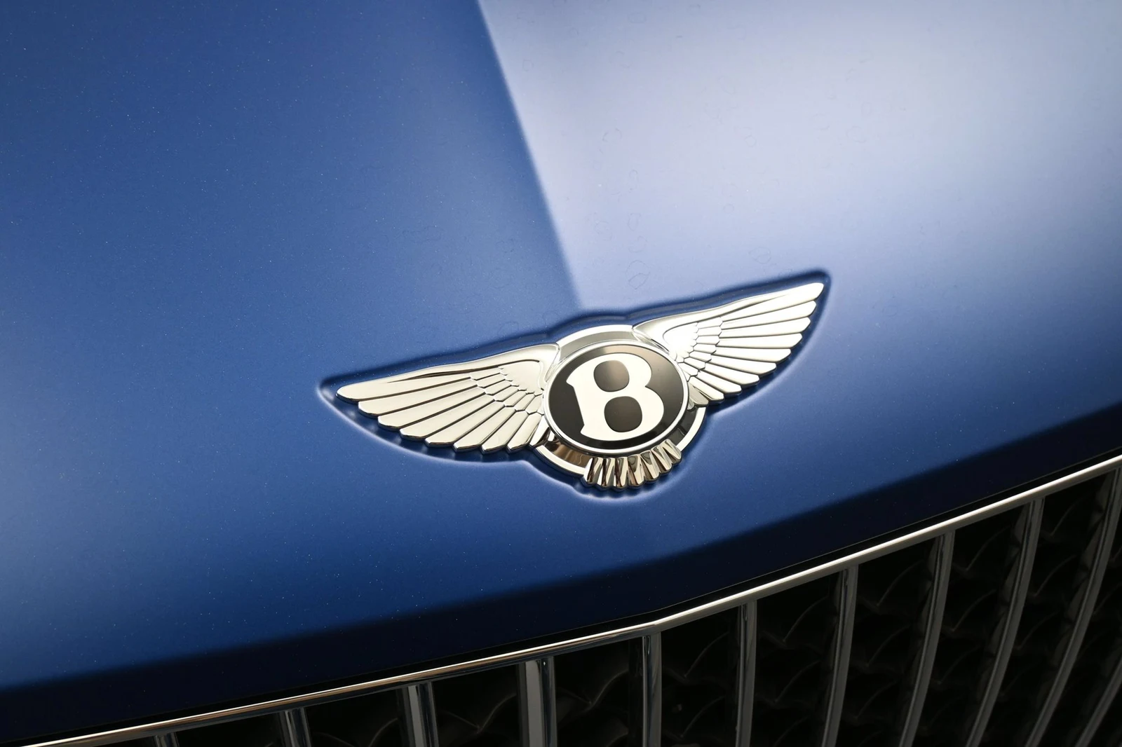 2025 Bentley Bentayga EWB Azure, detail