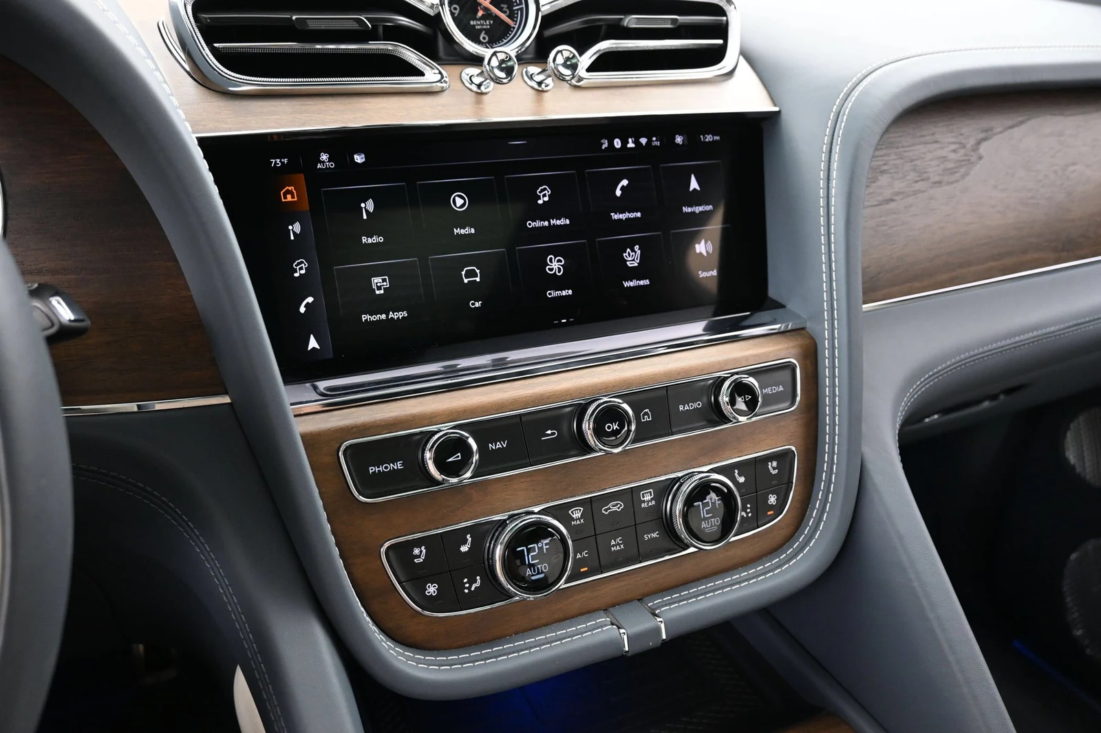 2025 Bentley Bentayga EWB Azure interior, Linen