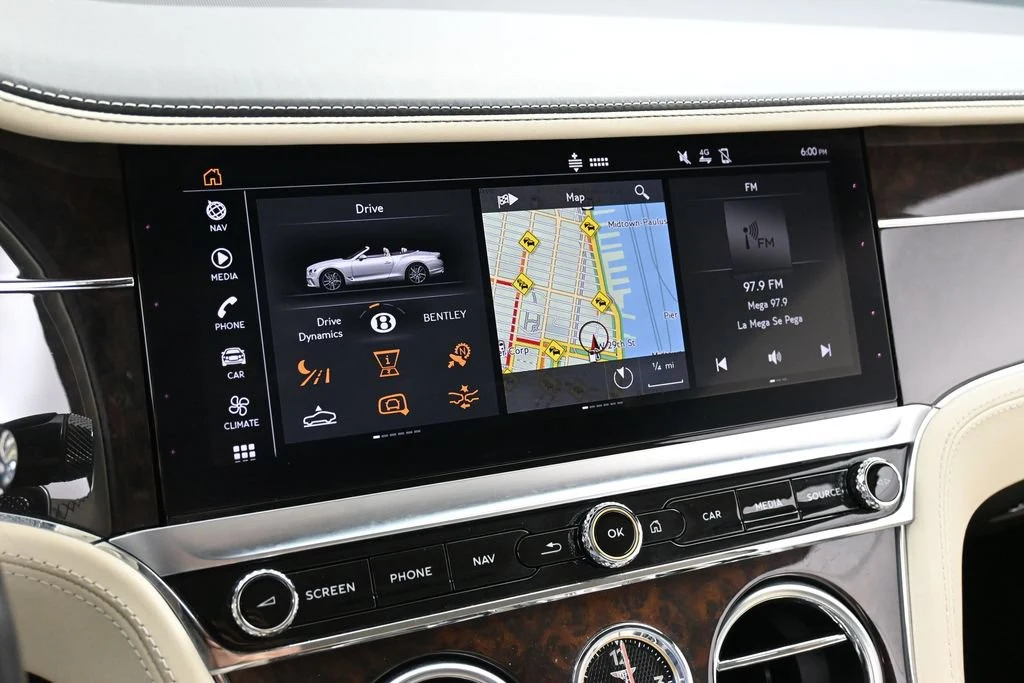 2023 Bentley Continental GTC V8 interior