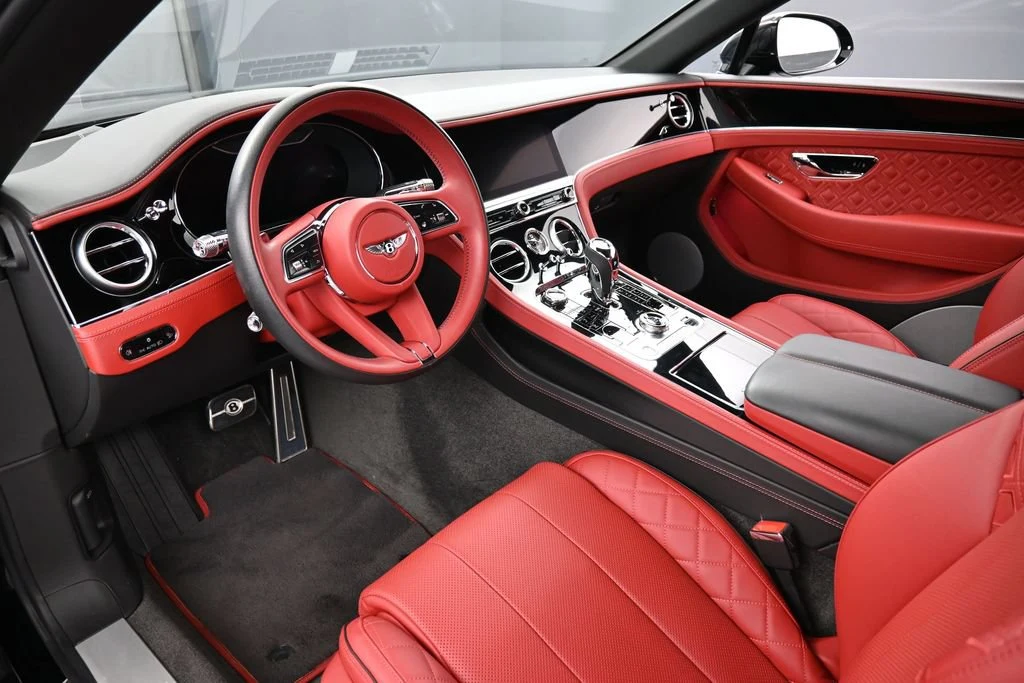 2023 Bentley Continental GTC V8 interior