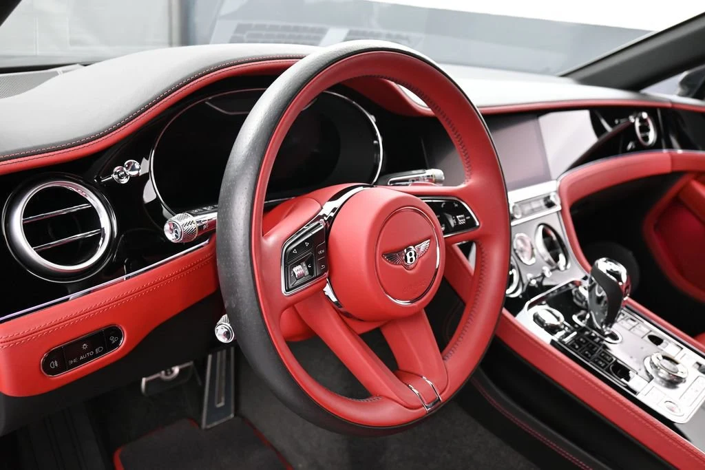 2023 Bentley Continental GTC V8 interior