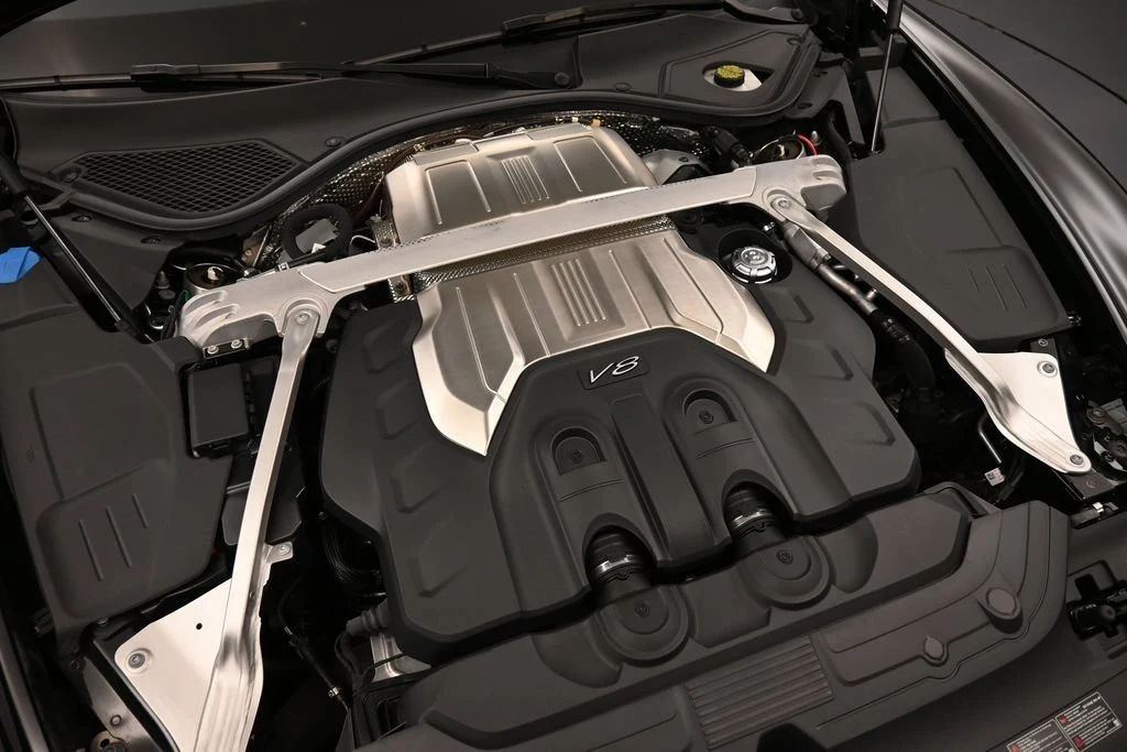 2023 Bentley Continental GTC V8 engine