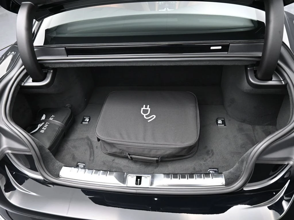 2026 Bentley Continental GT trunk