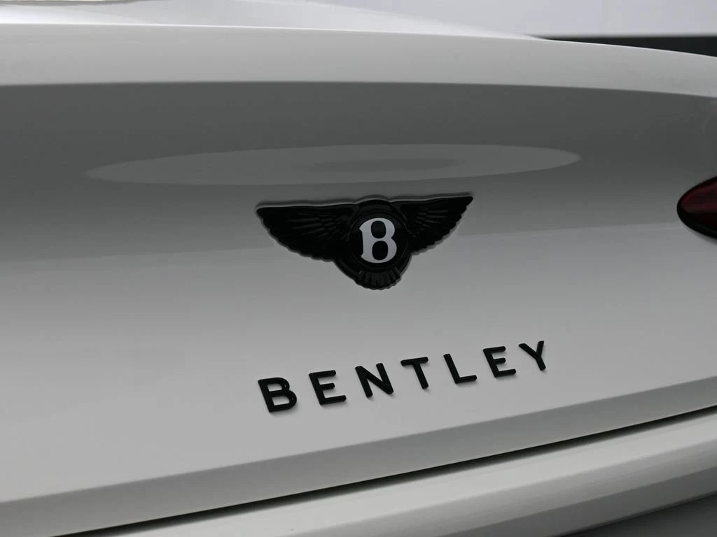 2026 Bentley Continental GTC, detail