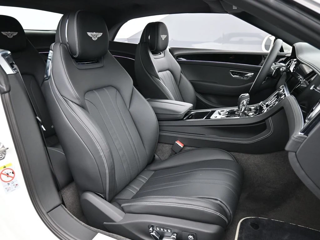 2026 Bentley Continental GTC interior, seats
