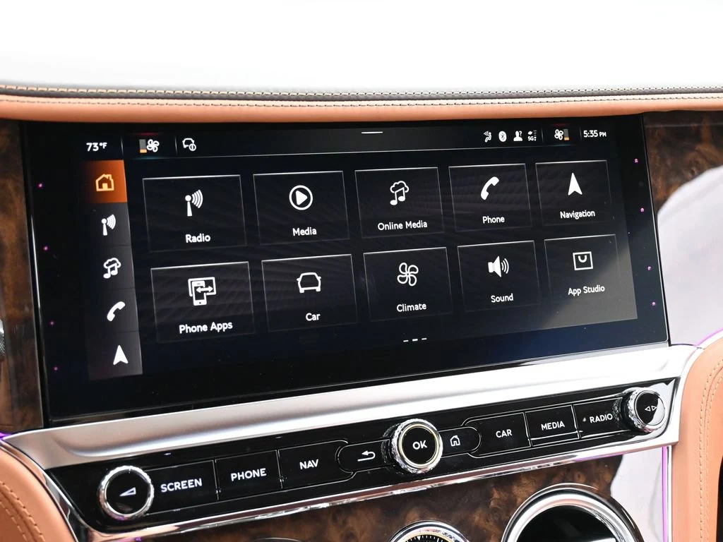 2026 Bentley Continental GTC interior, Saddle